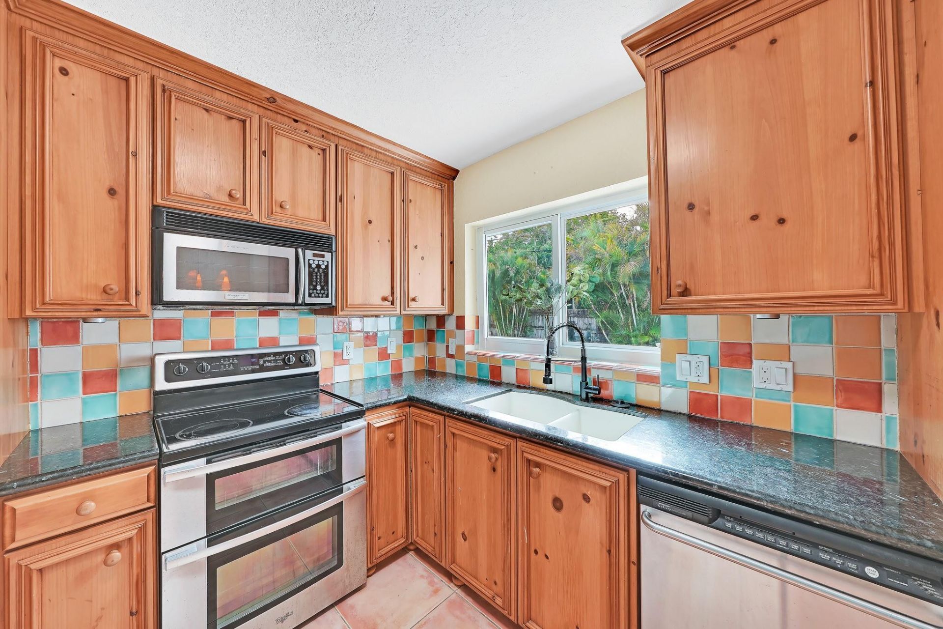 1101 SW 1st Avenue, Pompano Beach, FL 33060 Photo