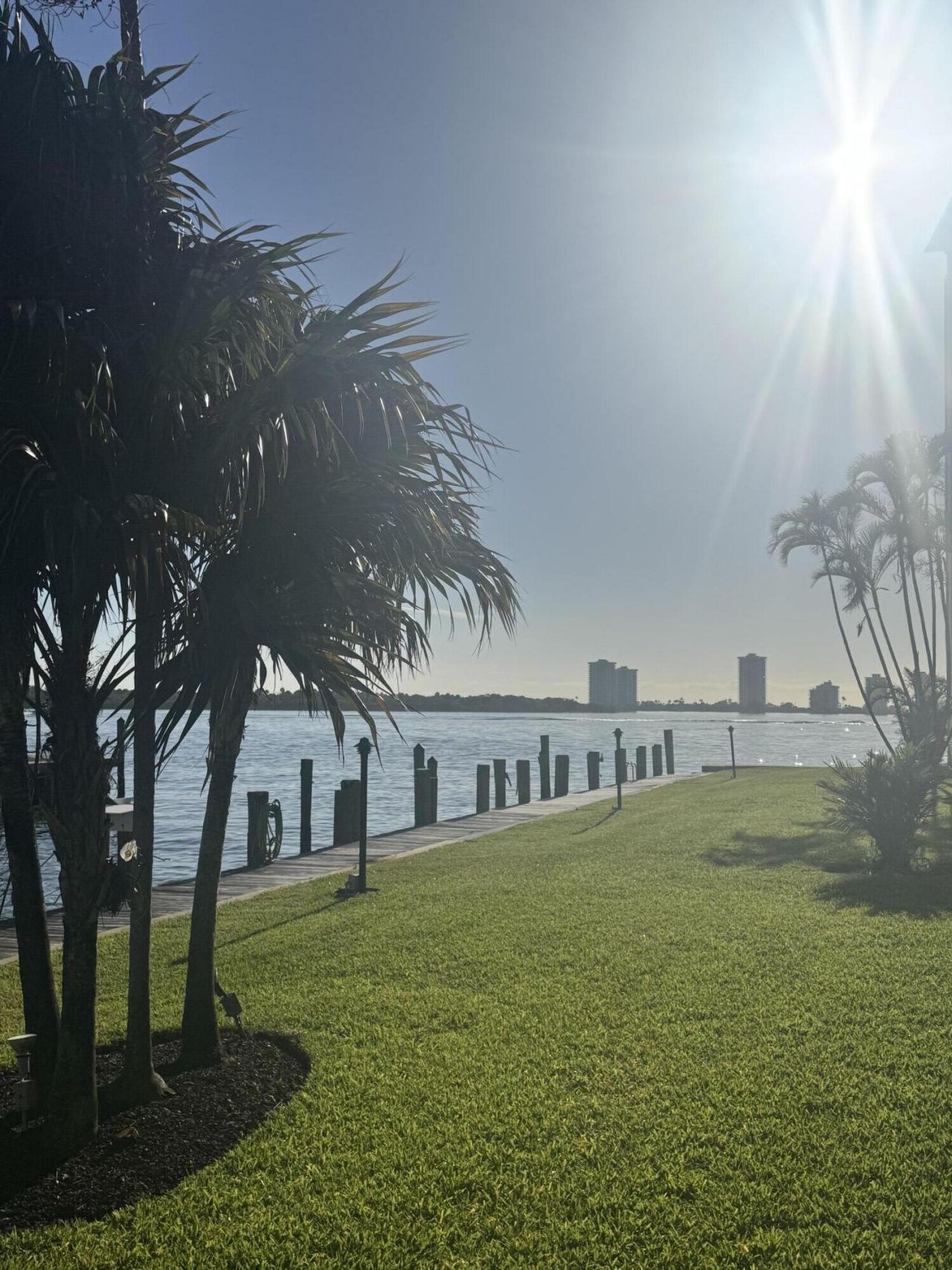 105 Paradise Harbour Boulevard, Unit 108, North Palm Beach, FL 33408 Photo