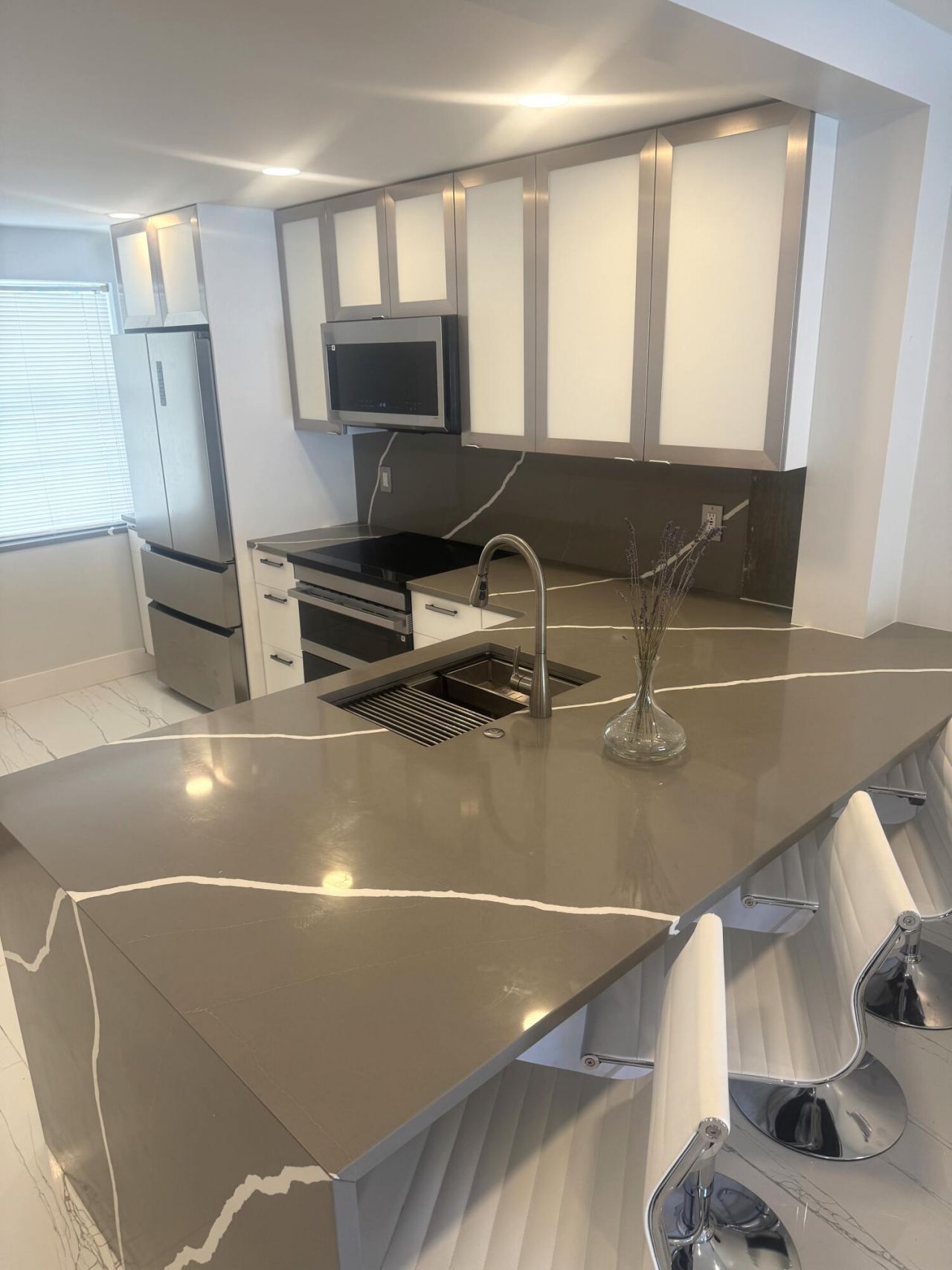 105 Paradise Harbour Boulevard, Unit 108, North Palm Beach, FL 33408 Photo