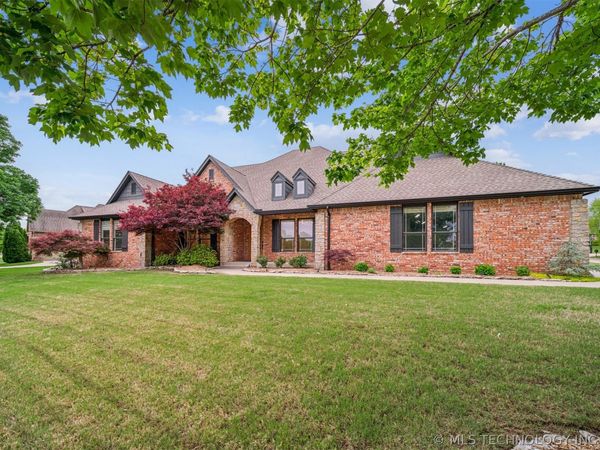 5216 E 148th Street S, Bixby, OK 74008