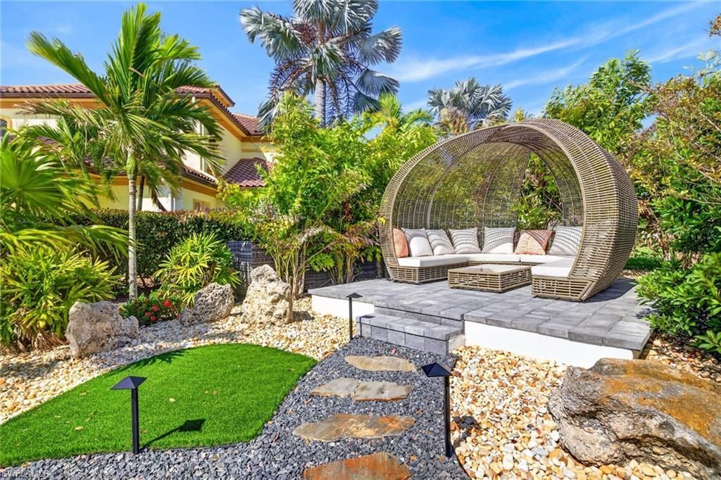 872 W Cape Estates Cir, Cape Coral, FL 33993 Photo