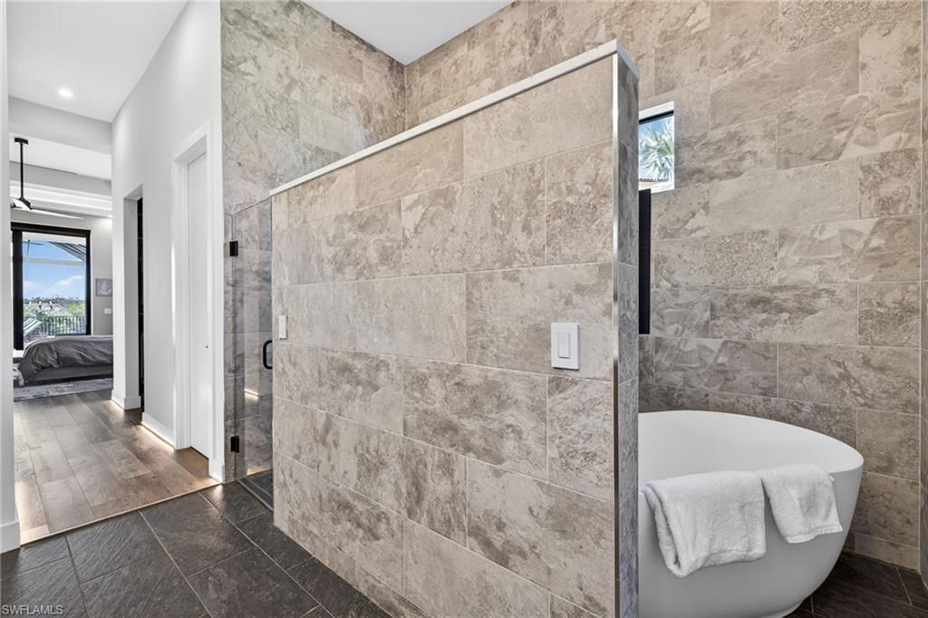 872 W Cape Estates Cir, Cape Coral, FL 33993 Photo