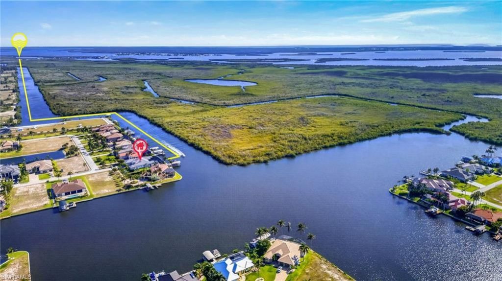872 W Cape Estates Cir, Cape Coral, FL 33993 Photo