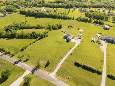 15635 Lovers Lane, Excelsior Springs, MO 64024