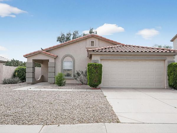 7395 W San Miguel Avenue, Glendale, AZ 85303