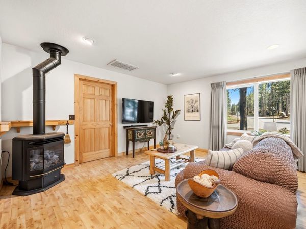 14814 Hansel Avenue, Truckee, CA 96161