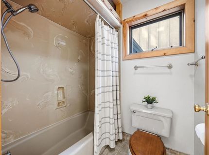 14814 Hansel Avenue, Truckee, CA 96161 Photo