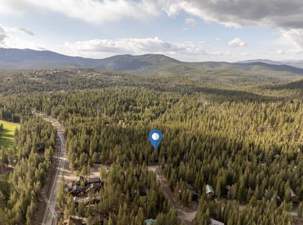 14814 Hansel Avenue, Truckee, CA 96161 Photo