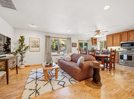 14814 Hansel Avenue, Truckee, CA 96161 Photo