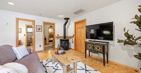 14814 Hansel Avenue, Truckee, CA 96161 Photo