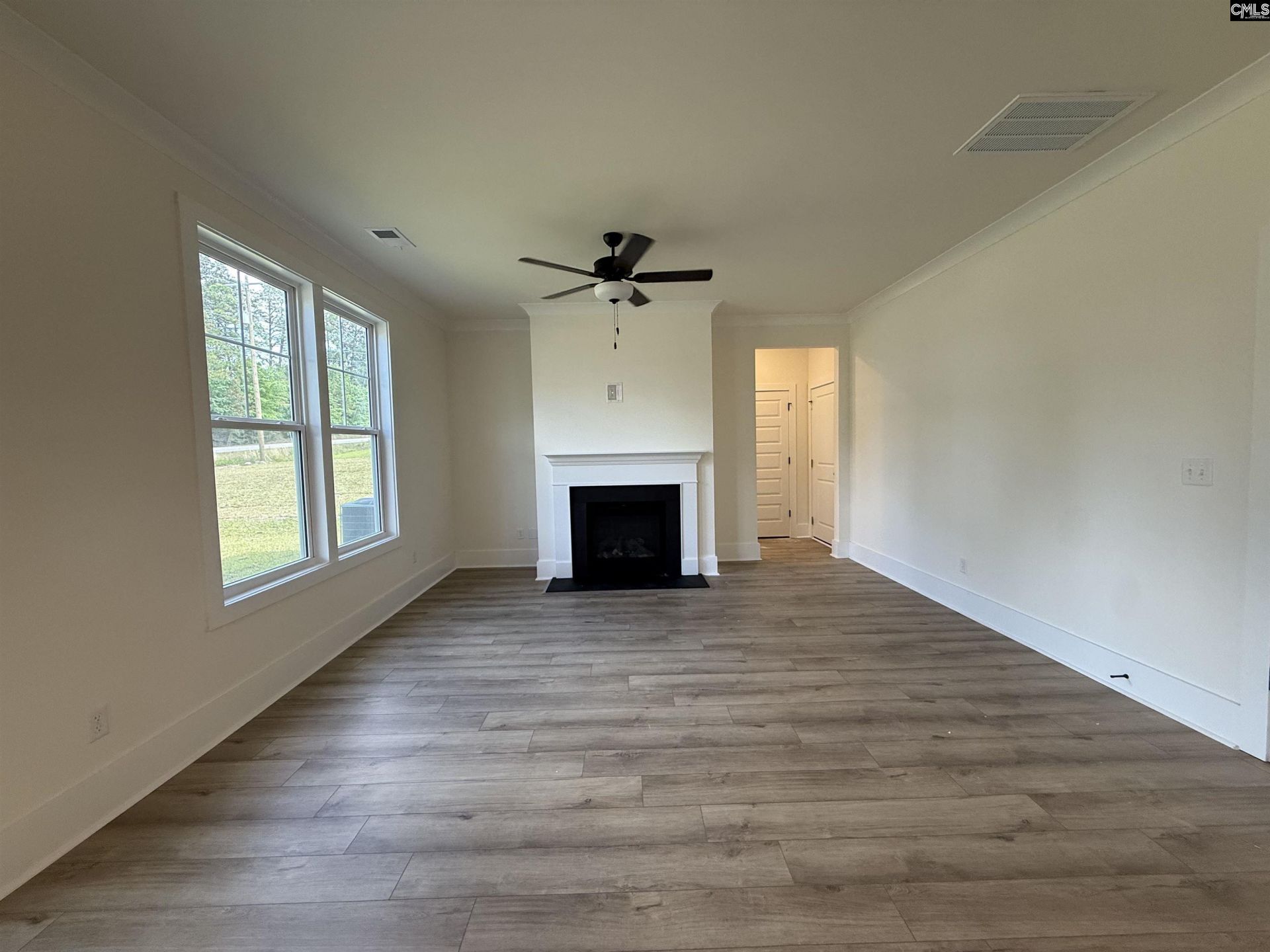 307 Ursus Drive Photo 16