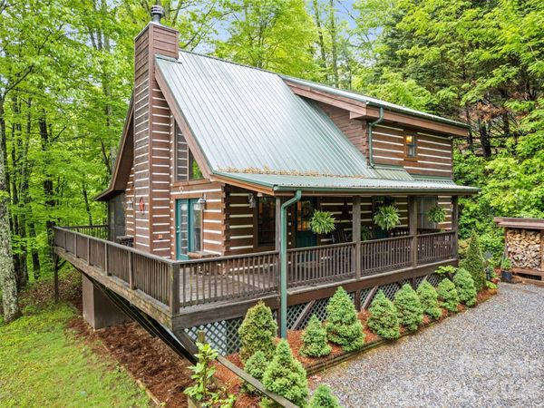 297 Hidden Cove Road , Maggie Valley, NC 28751