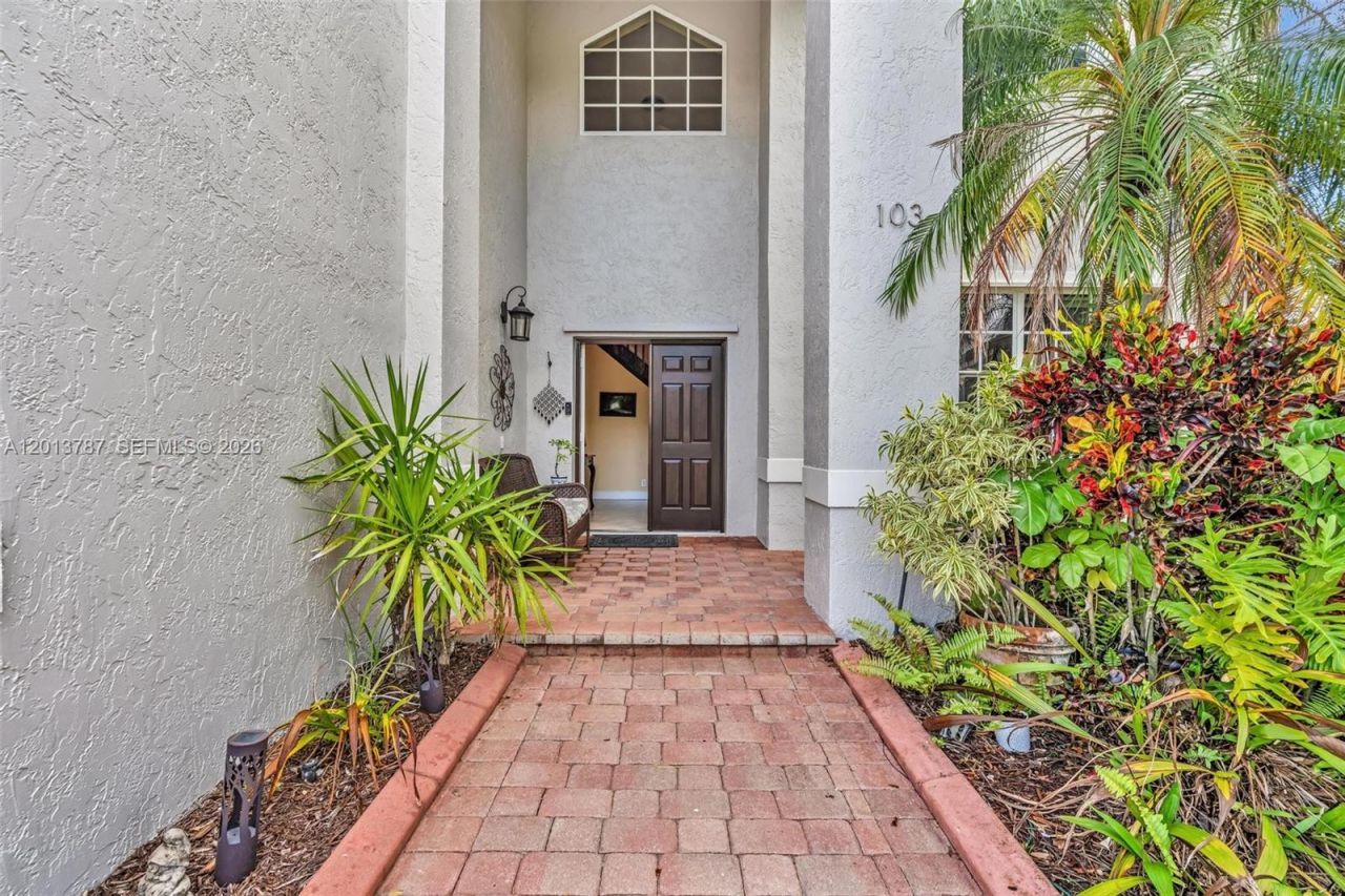 103 Cameron Ct, Weston, FL 33326 Photo