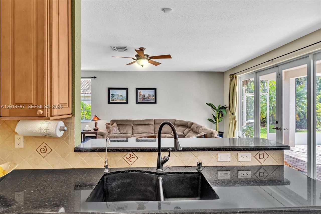 103 Cameron Ct, Weston, FL 33326 Photo