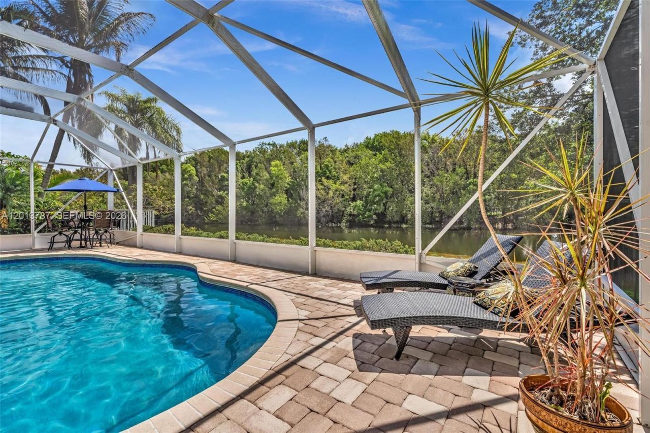 103 Cameron Ct, Weston, FL 33326 Photo