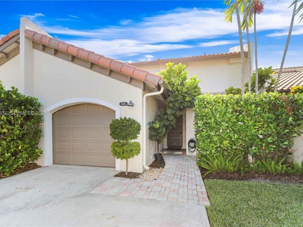 8555 SW 114th Ct , Miami, FL 33173