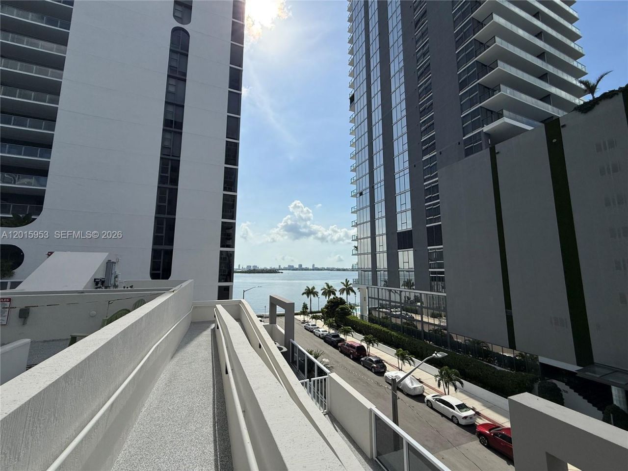 601 NE 23rd St, Unit 707, Miami, FL 33137 Photo