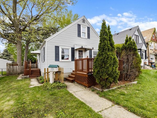 3779 Pennsylvania AVENUE, Saint Francis, WI 53235