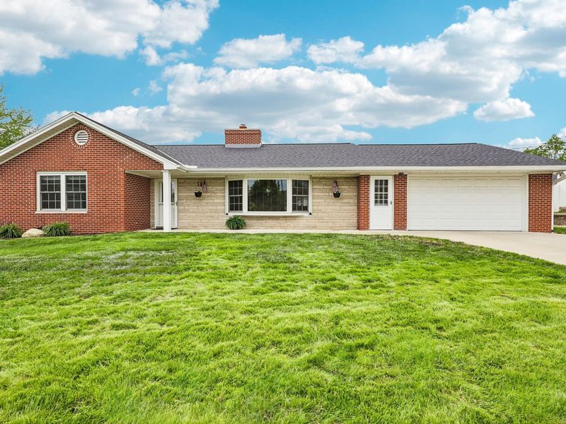 110 Delaware Avenue, Greenville, OH 45331 Photo 2