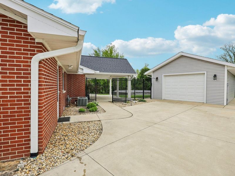 110 Delaware Avenue, Greenville, OH 45331 Photo 38