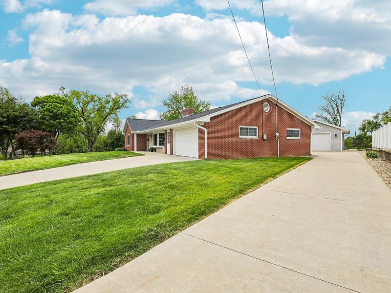 110 Delaware Avenue, Greenville, OH 45331 Photo 4
