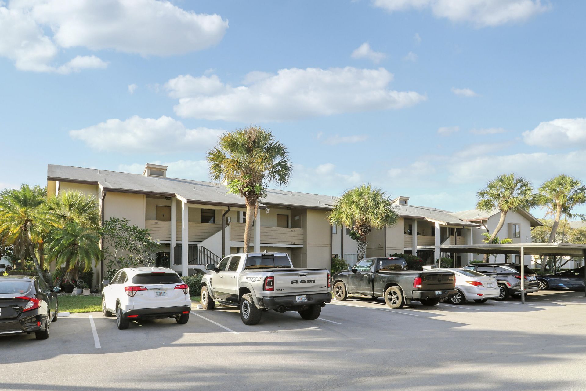 3061 SE Aster Lane, Unit 302, Stuart, FL 34994 Photo