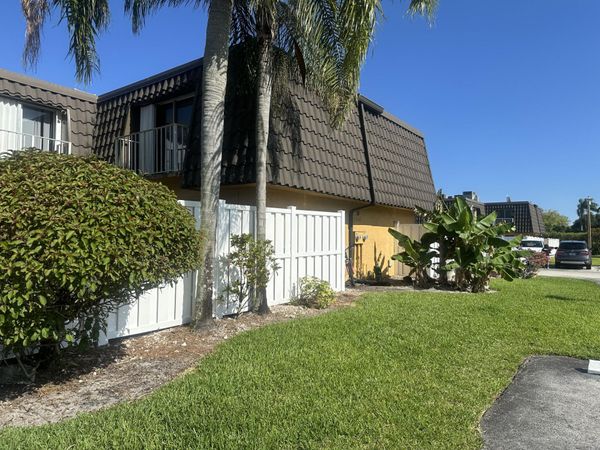 22240 Boca Rancho Drive, Unit B, Boca Raton, FL 33428