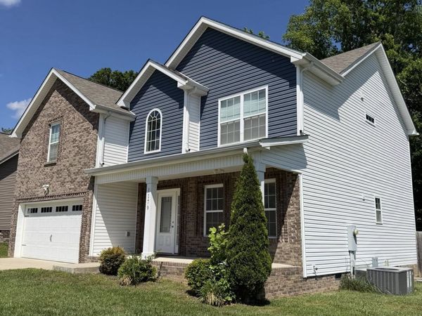 1179 Elizabeth Ln, Clarksville, TN 37042