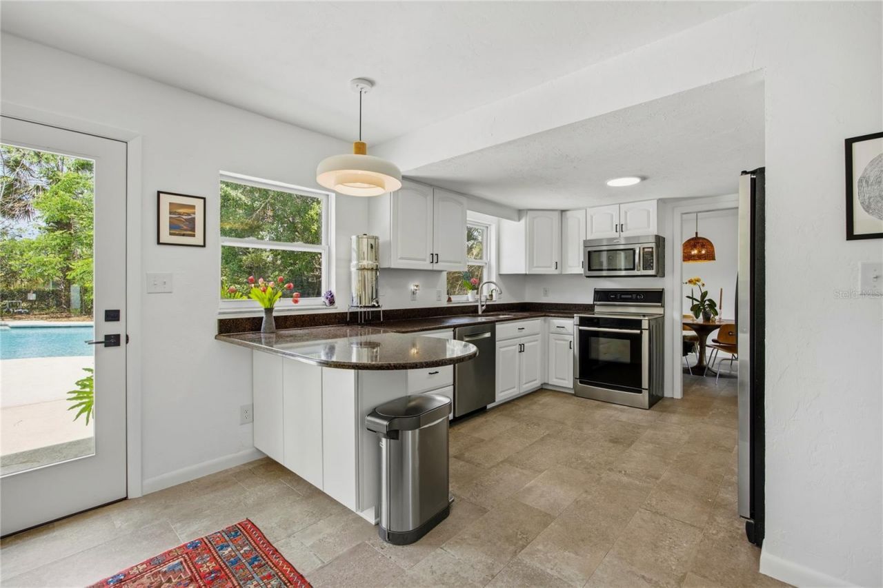 4830 NW 15th Place , Gainesville, FL 32605 Photo