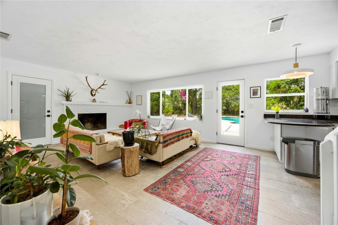 4830 NW 15th Place , Gainesville, FL 32605 Photo