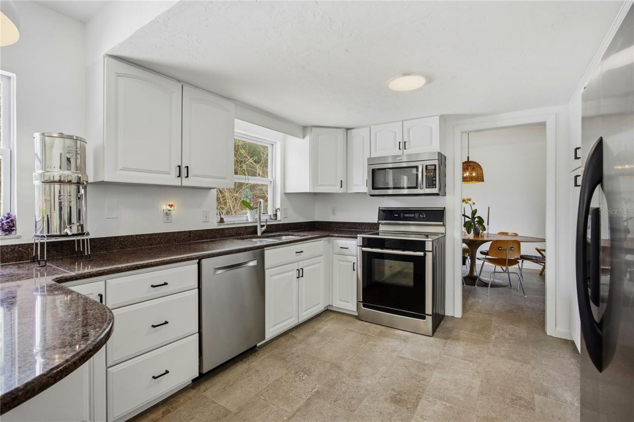 4830 NW 15th Place , Gainesville, FL 32605 Photo