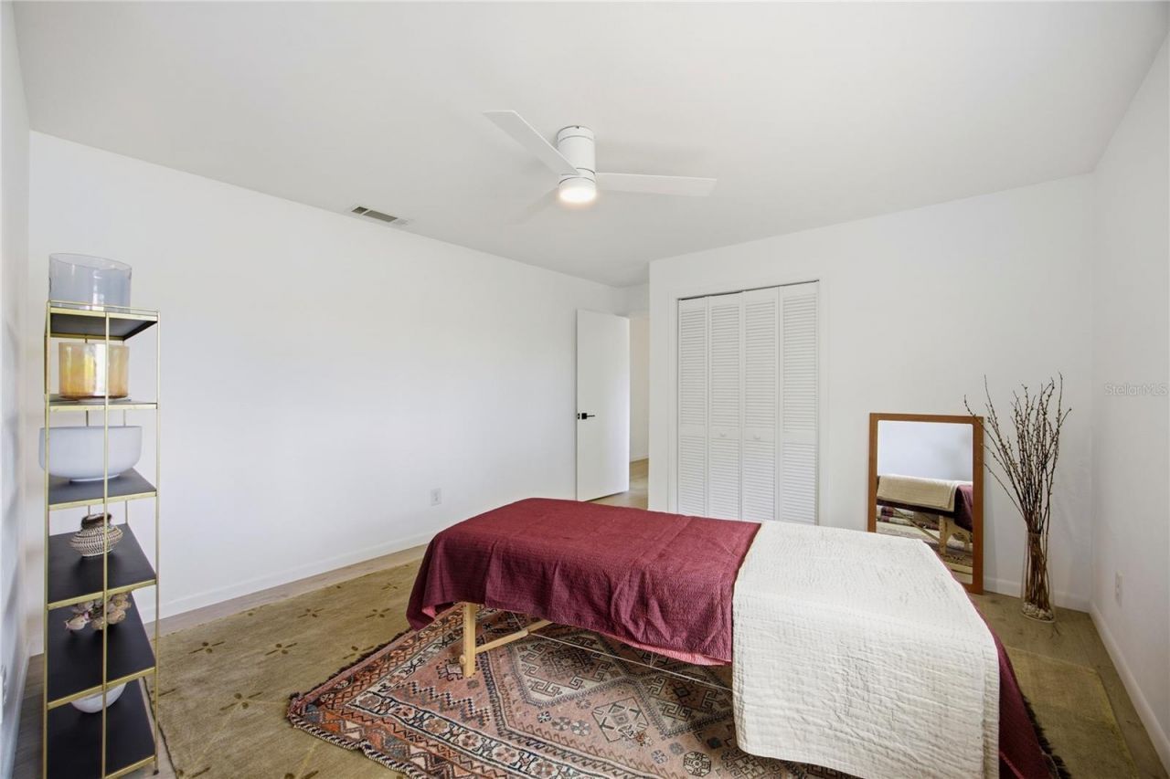 4830 NW 15th Place , Gainesville, FL 32605 Photo