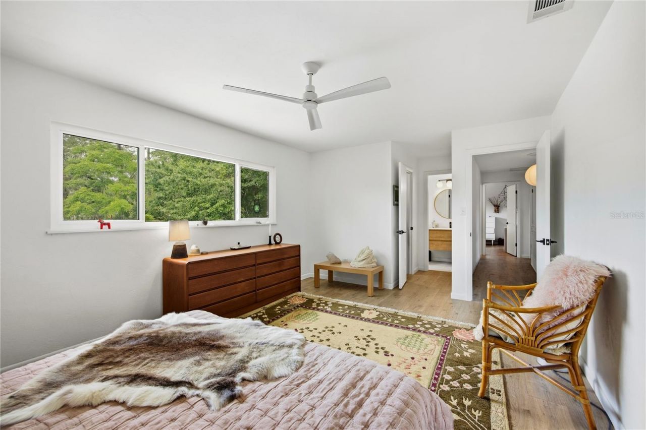 4830 NW 15th Place , Gainesville, FL 32605 Photo