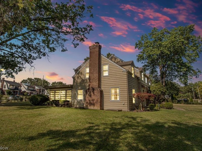 455 Redondo Road, Youngstown, OH 44504 Photo 5