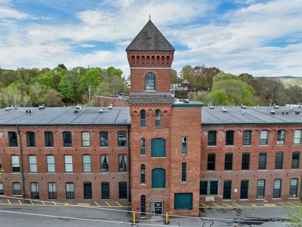 100 Main Street, Unit M3, Pembroke, NH 03275