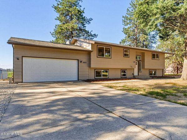 5605 N PINEGROVE DR, Coeur d'Alene, ID 83814