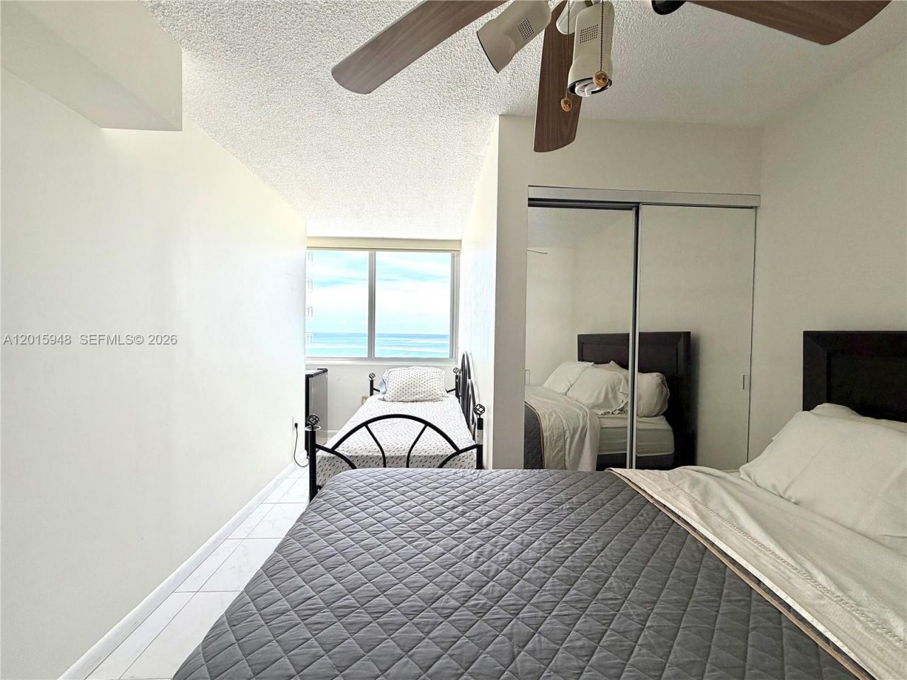 7135 Collins Ave , Unit 1214, Miami Beach, FL 33141 Photo
