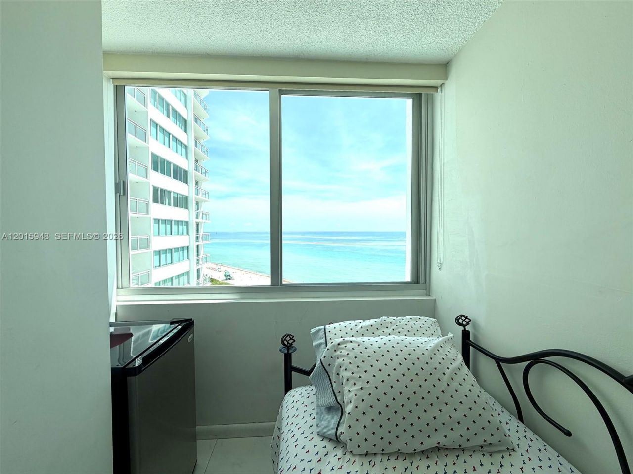 7135 Collins Ave , Unit 1214, Miami Beach, FL 33141 Photo