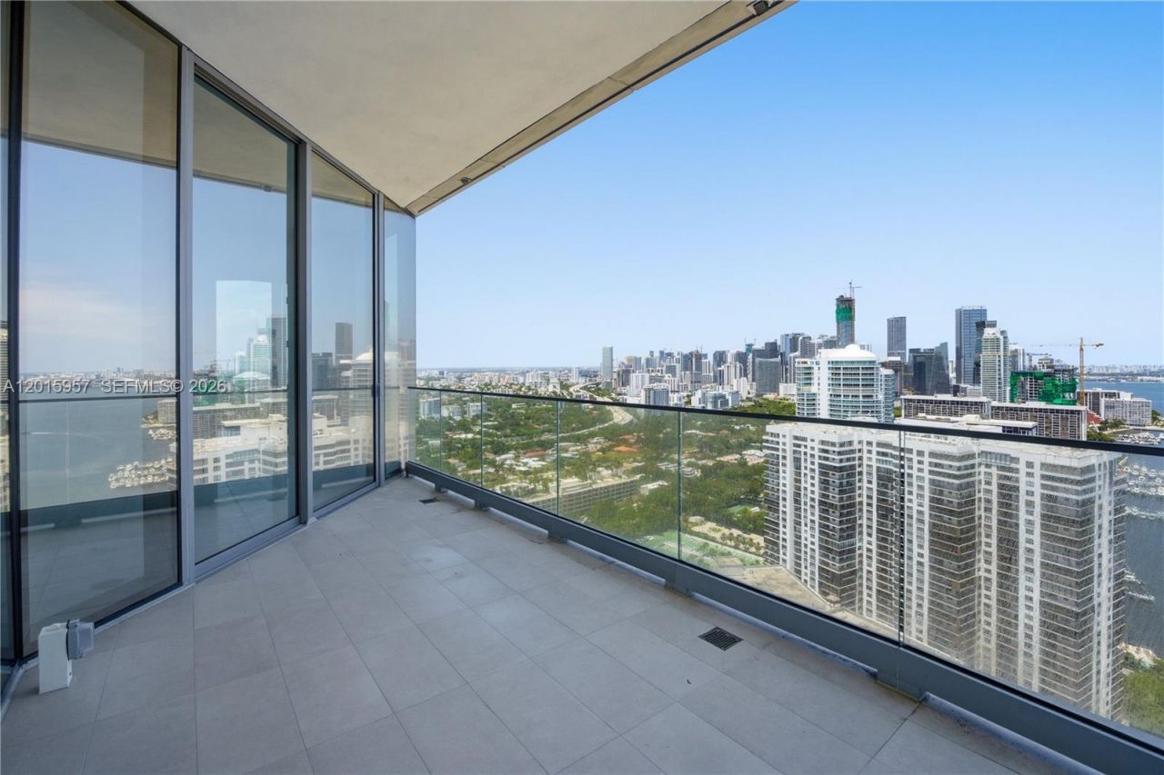 175 SE 25th Rd , Unit 3104, Miami, FL 33129 Photo