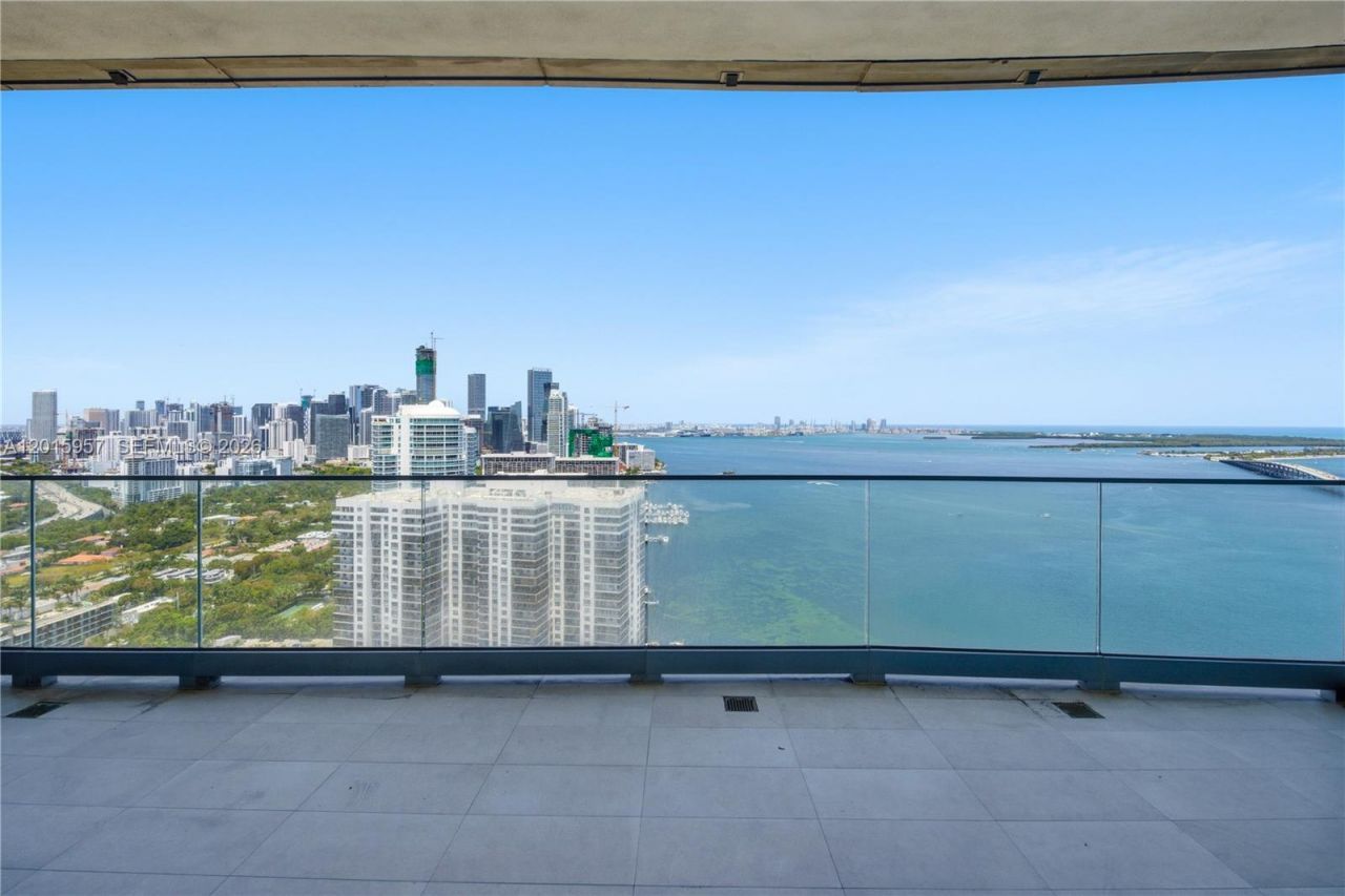 175 SE 25th Rd , Unit 3104, Miami, FL 33129 Photo