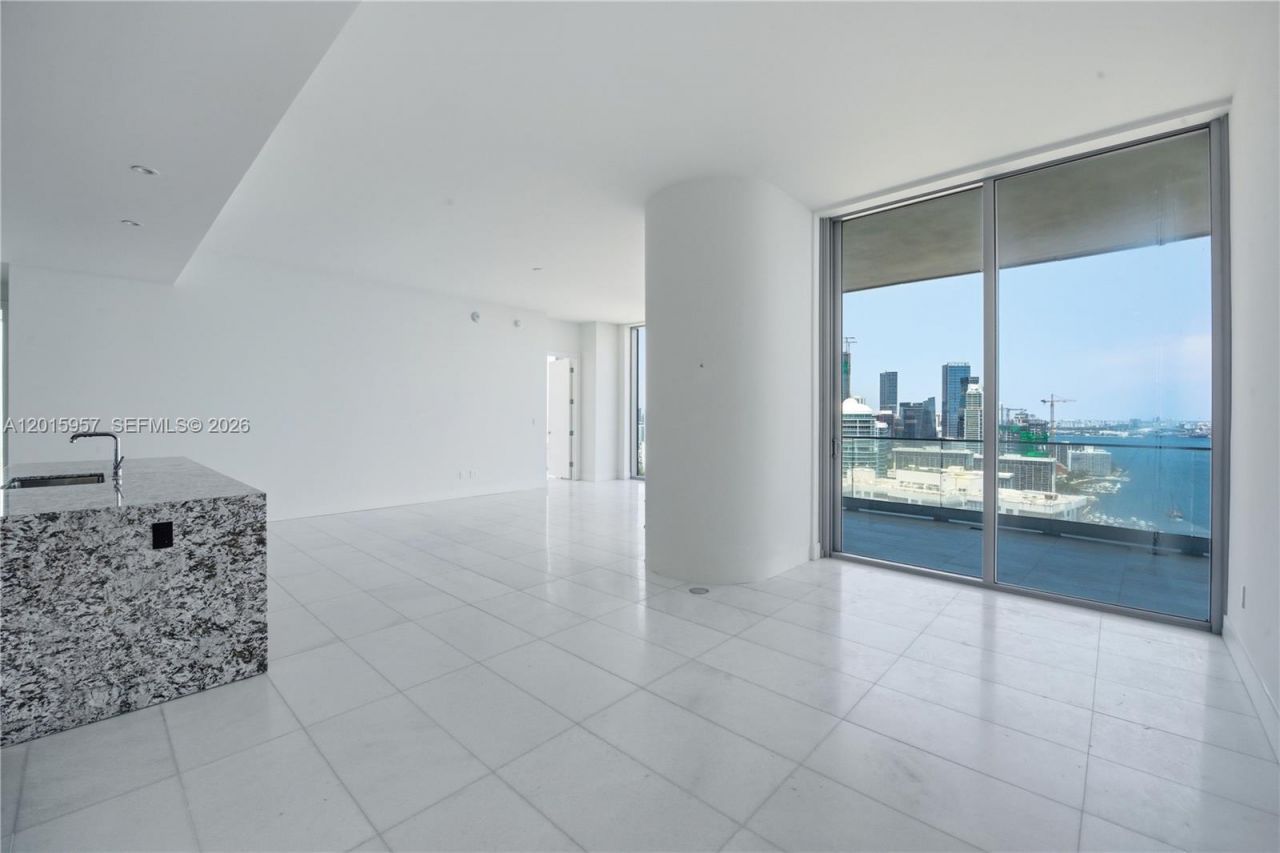 175 SE 25th Rd , Unit 3104, Miami, FL 33129 Photo