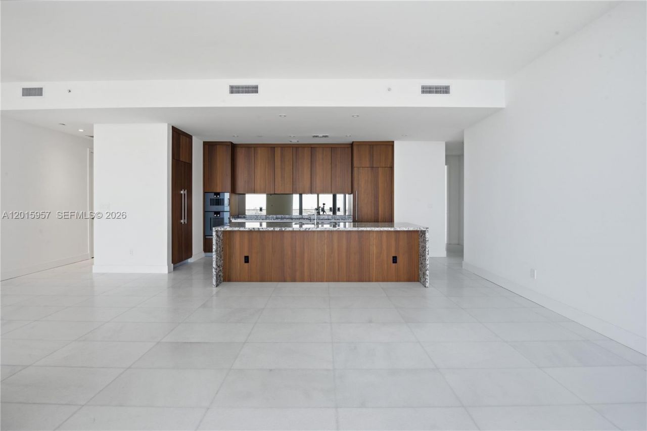 175 SE 25th Rd , Unit 3104, Miami, FL 33129 Photo