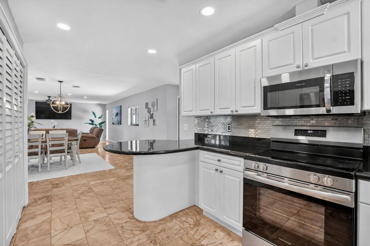 4310 S Ocean Boulevard, Unit B, Highland Beach, FL 33487 Photo