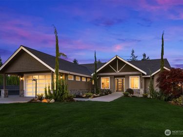 15507 73rd Avenue SE, Snohomish, WA 98296