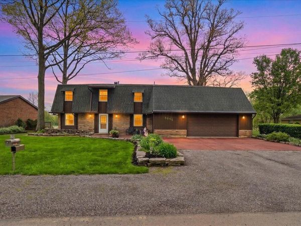 8095 Blue Heron Cv , Huntsville, OH 43324