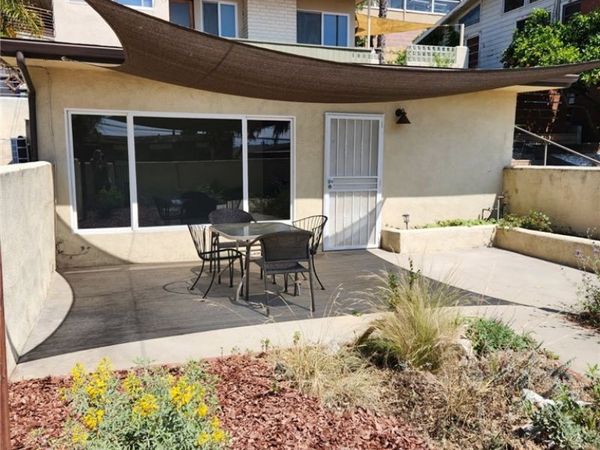 1980 Stanley, Signal Hill, CA 90755