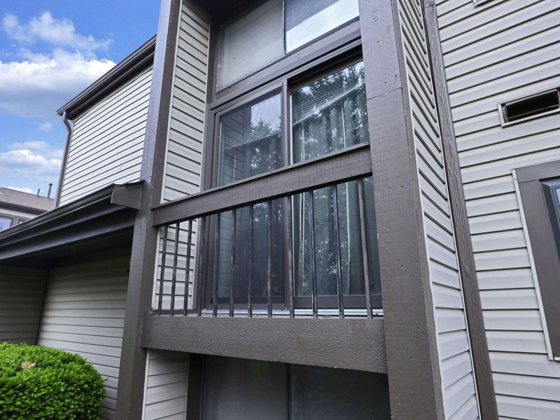 5261 Deignese Place , Unit 17A, Columbus, OH 43228 Photo 12