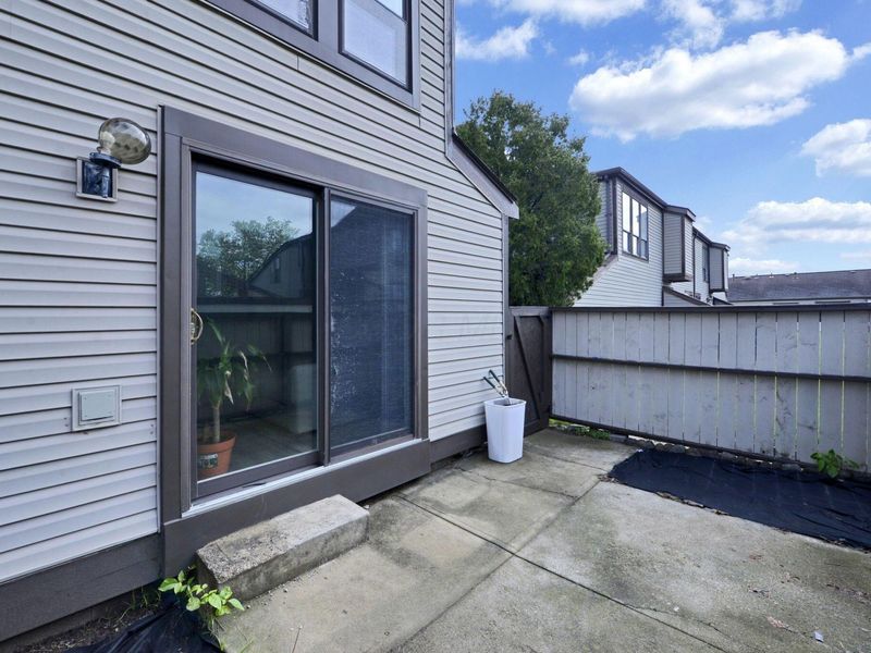 5261 Deignese Place , Unit 17A, Columbus, OH 43228 Photo 22