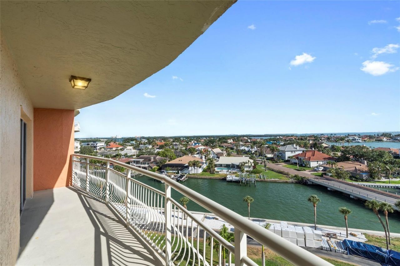 4900 Brittany Drive S, Unit 808, Saint Petersburg, FL 33715 Photo