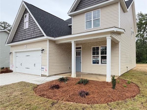 1432 Pamalee Drive, Fayetteville, NC 28303